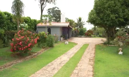 Fazenda / Sítio para venda em Agua Quente - Barreiro de 20070.00m² com 6 Quartos e 8 Garagens