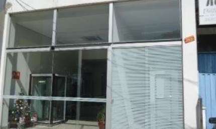 Sala Comercial para venda em Jardim Bom Princípio de 190.03m² com 3 Garagens