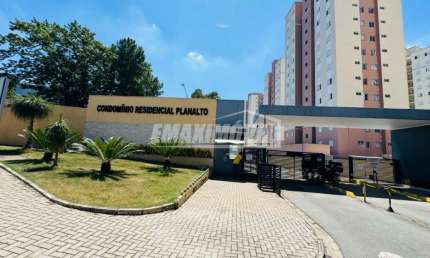 Apartamento para alugar em Vila Gabriel de 49.00m² com 2 Quartos e 1 Garagem