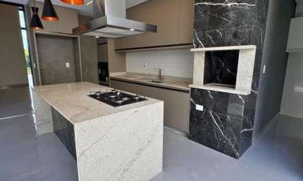 Casa de Condomínio para venda em Residencial Maria Júlia de 180.00m² com 3 Quartos, 3 Suites e 4 Garagens