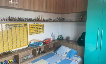 Sobrado para venda em Vila Oliveira de 129.00m² com 3 Quartos, 1 Suite e 2 Garagens
