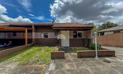 Casa para venda em Roça Grande de 156.00m² com 3 Quartos e 1 Garagem