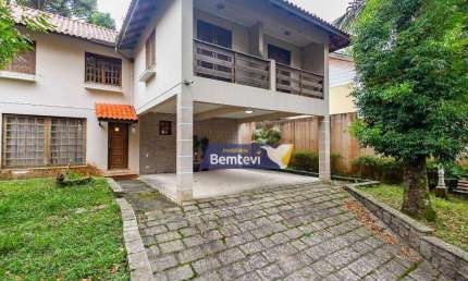 Casa para venda em Barreirinha de 324.00m² com 4 Quartos, 1 Suite e 4 Garagens