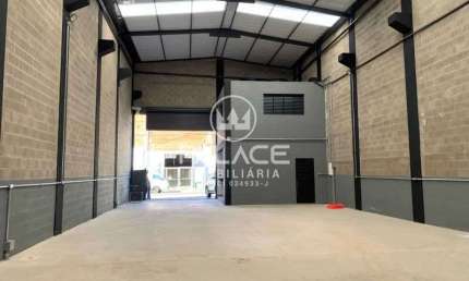 Galpão / Depósito / Armazém para alugar em Jardim Califórnia de 220.00m² com 2 Garagens