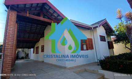 Casa para venda em Jardim Ermida I de 214.00m² com 3 Quartos, 2 Suites e 4 Garagens