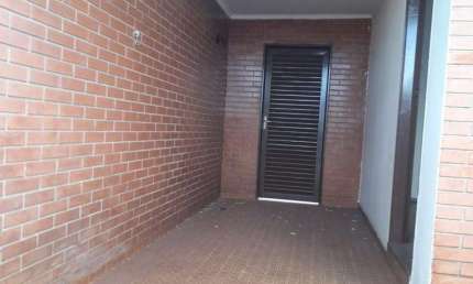 Casa para alugar em Sumarezinho de 100.00m² com 2 Quartos e 1 Garagem