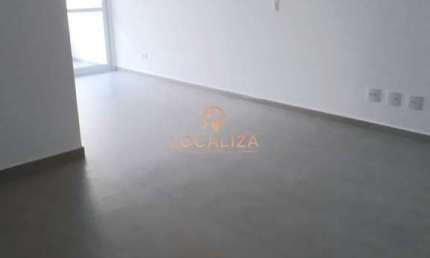 Apartamento para alugar em Condomínio Royal Park de 80.00m² com 2 Quartos, 1 Suite e 2 Garagens