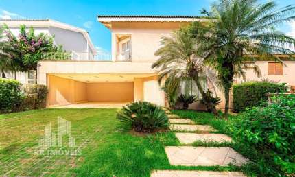 Casa para venda em Alphaville de 331.00m² com 4 Quartos, 4 Suites e 4 Garagens