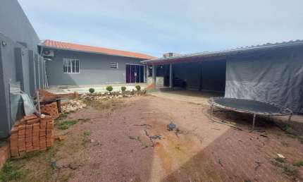 Chácara para alugar em Domingos Meigueiro de 300.00m² com 3 Quartos e 4 Garagens