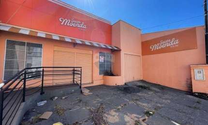 Imóvel Comercial para alugar em Centro de 200.00m² com 3 Garagens
