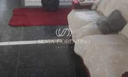 Casa para venda em São Gonçalo de 50.00m² com 1 Quarto, 1 Suite e 1 Garagem