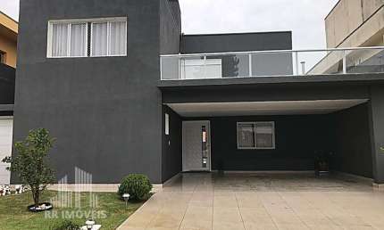 Casa para venda em Alphaville de 280.00m² com 4 Quartos, 2 Suites e 4 Garagens