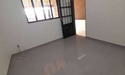 Casa para venda em Jardim Itamarati de 90.00m² com 2 Quartos e 2 Garagens
