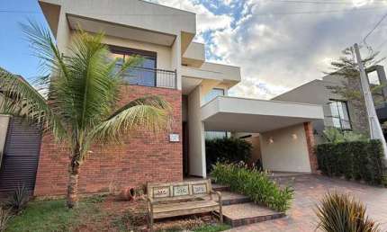 Casa de Condomínio para venda em Golden Park Residence de 303.00m² com 3 Quartos, 1 Suite e 4 Garagens