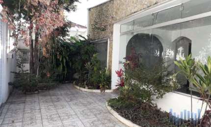Casa para venda em Planalto Paulista de 205.00m² com 3 Quartos, 1 Suite e 5 Garagens