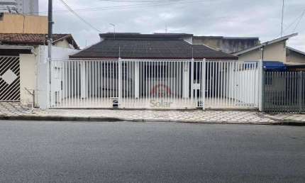 Casa para venda em Vila Jaboticabeira de 197.00m² com 3 Quartos, 1 Suite e 4 Garagens