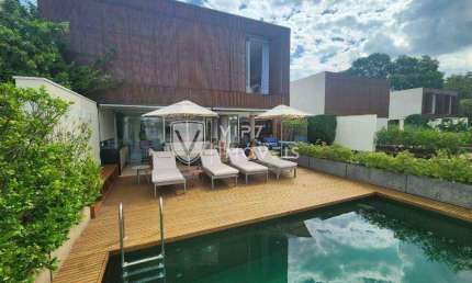 Casa para venda em Fazenda Boa Vista I de 347.00m² com 4 Quartos, 4 Suites e 4 Garagens