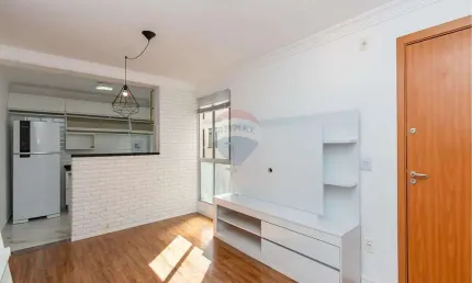 Apartamento para venda em Pinheirinho de 40.58m² com 2 Quartos e 1 Garagem