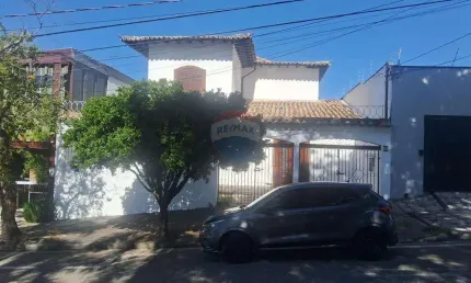 Imóvel Comercial para alugar em Jardim Santa Rosália de 300.00m² com 4 Quartos, 3 Suites e 2 Garagens