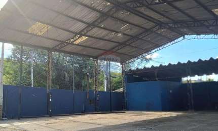 Galpão / Depósito / Armazém para alugar em Roseira De Baixo de 327.95m² com 15 Garagens