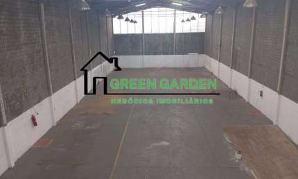Galpão / Depósito / Armazém para alugar em Santa Júlia de 750.00m² com 16 Garagens