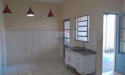 Casa para venda em Jardim Munhoz de 55.00m² com 2 Quartos e 5 Garagens
