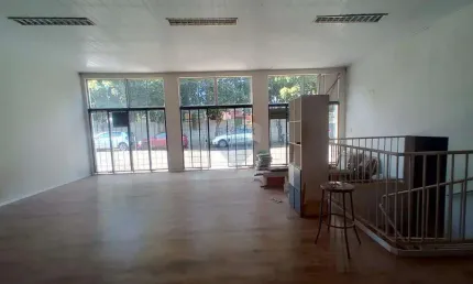 Imóvel Comercial para alugar em Imóvel Pedregulhal de 149.00m² com 1 Garagem