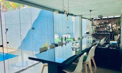Casa para venda em Tamboré de 170.00m² com 3 Quartos, 1 Suite e 4 Garagens