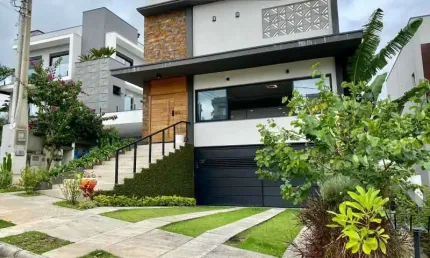 Casa para venda em Fazenda Rodeio de 259.00m² com 3 Quartos, 1 Suite e 4 Garagens