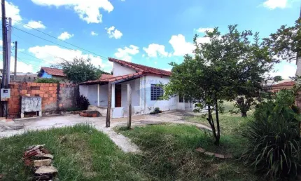 Casa para venda em Jardim Bi-centenário de 60.00m² com 2 Quartos
