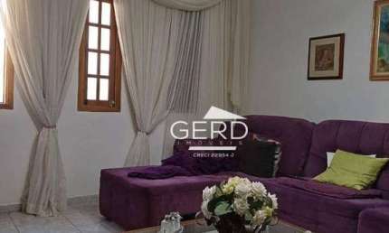 Casa para alugar em Presidente Altino de 90.00m² com 1 Quarto e 2 Garagens