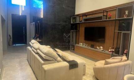 Casa para venda em Parque Campolim de 225.00m² com 3 Quartos, 3 Suites e 4 Garagens