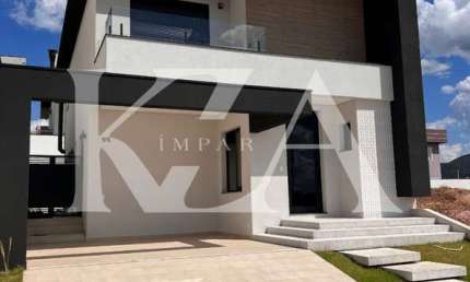 Casa para venda em Eloy Chaves de 250.00m² com 4 Quartos, 2 Suites e 4 Garagens