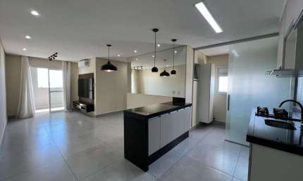 Apartamento para alugar em Jardim Emília de 88.00m² com 3 Quartos, 1 Suite e 2 Garagens