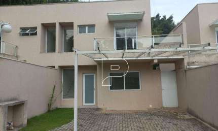 Casa de Condomínio para venda em Granja Viana de 203.00m² com 3 Quartos, 1 Suite e 2 Garagens