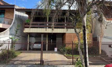 Casa para venda em Parque Campolim de 360.00m² com 3 Quartos e 1 Suite