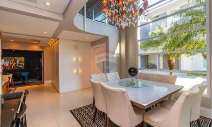 Casa para venda em Jardim Social de 212.00m² com 3 Quartos, 3 Suites e 2 Garagens