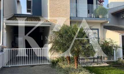 Casa para venda em Medeiros de 120.00m² com 3 Quartos, 1 Suite e 3 Garagens