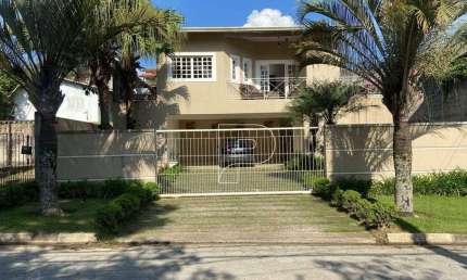 Casa de Condomínio para venda em Haras Bela Vista de 189.00m² com 3 Quartos, 3 Suites e 4 Garagens