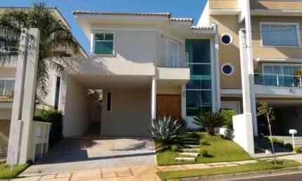 Casa para venda e aluguel em Chácaras Reunidas São Jorge de 272.00m² com 3 Quartos, 3 Suites e 2 Garagens