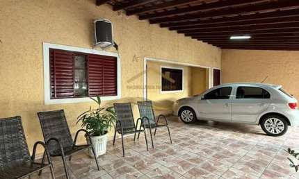 Casa para venda em Parque Residencial João Da Silva de 210.00m² com 2 Quartos e 2 Garagens