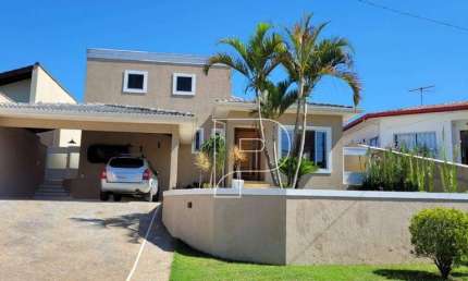 Casa de Condomínio para venda em Haras Bela Vista de 219.00m² com 4 Quartos, 2 Suites e 4 Garagens