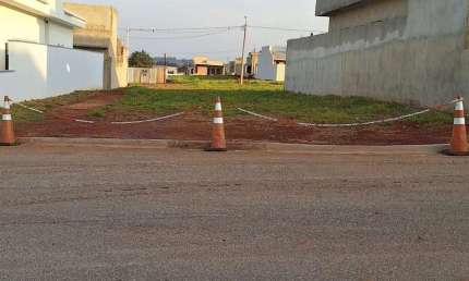 Terreno para venda em Terras De Santo Antônio de 352.00m²