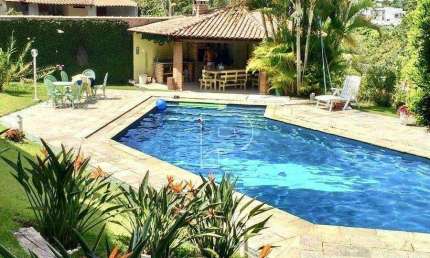 Casa de Condomínio para venda em Nova Higienópolis de 480.00m² com 4 Quartos, 2 Suites e 6 Garagens