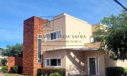 Casa para alugar em Residencial Jardins de 300.00m² com 3 Quartos e 6 Garagens