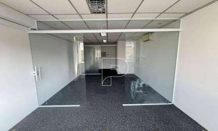 Sala Comercial para venda e aluguel em The Square de 39.00m² com 1 Garagem