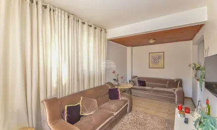 Sobrado para venda em Campo Comprido de 157.00m² com 4 Quartos, 1 Suite e 3 Garagens