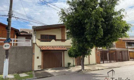 Casa para venda em Jardim Refúgio de 392.00m² com 4 Quartos, 3 Suites e 5 Garagens