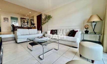 Apartamento para venda em Jardim Ana Maria de 173.00m² com 3 Quartos, 1 Suite e 3 Garagens