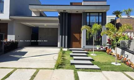 Sobrado para venda em Mogi Moderno de 250.00m² com 3 Quartos, 3 Suites e 4 Garagens